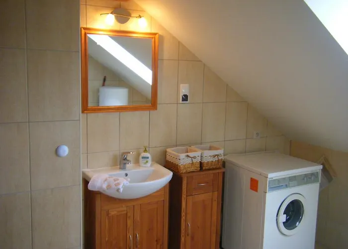 Tina 아파트 Dzierżoniów